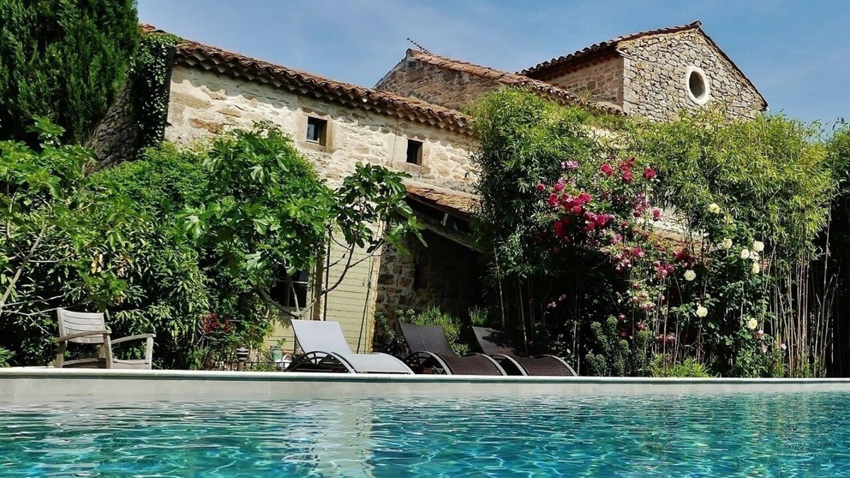 Barjac Bed & Breakfast | Mas Escombelle Chambre d'Hôte