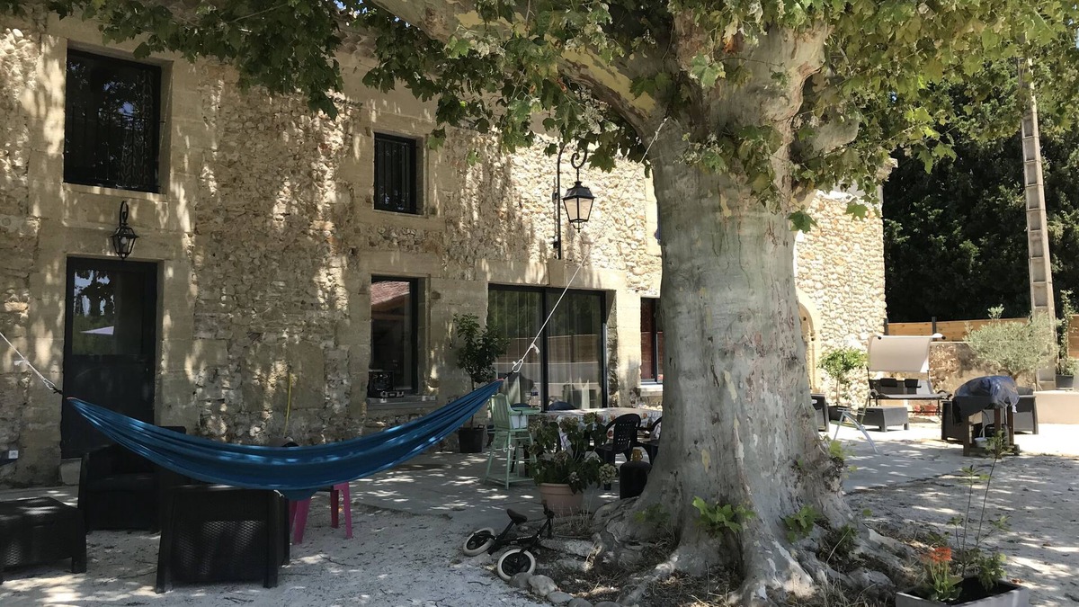 Jonquieres Other | Mas provençal and its gîte for 20-22 people