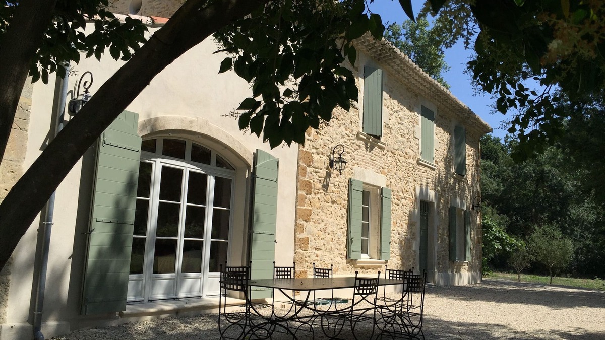 Sorgues House | Mas provencal with old pool very quiet close to Chateauneuf du Pape