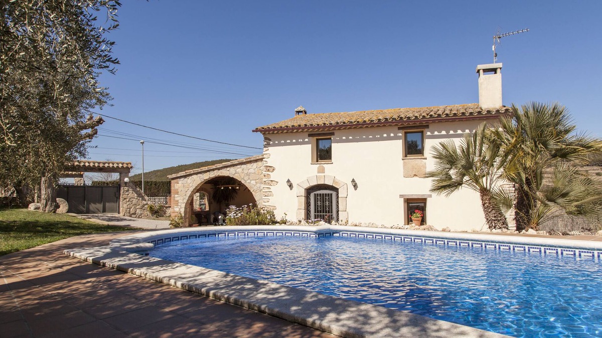 Avinyonet del Penedes Cottage | Masia 40 minutes from Barcelona and 20 minutes from the beaches of Sitges
