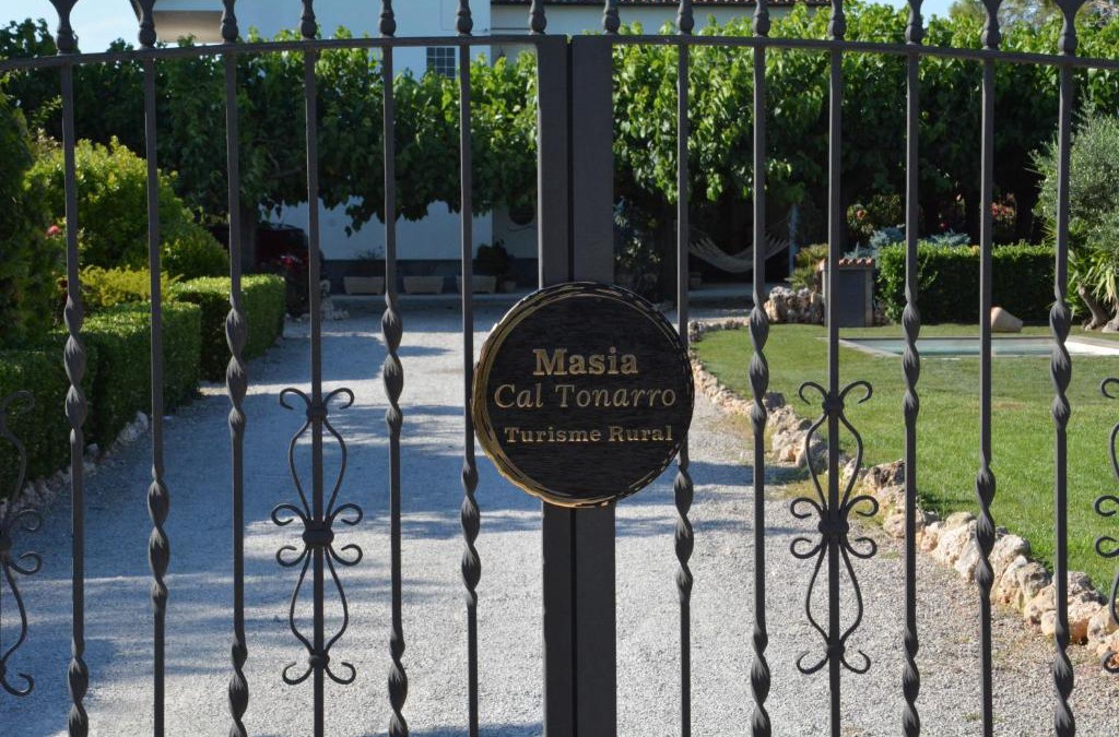 San Martin Sarroca House | Masia Cal Tonarro