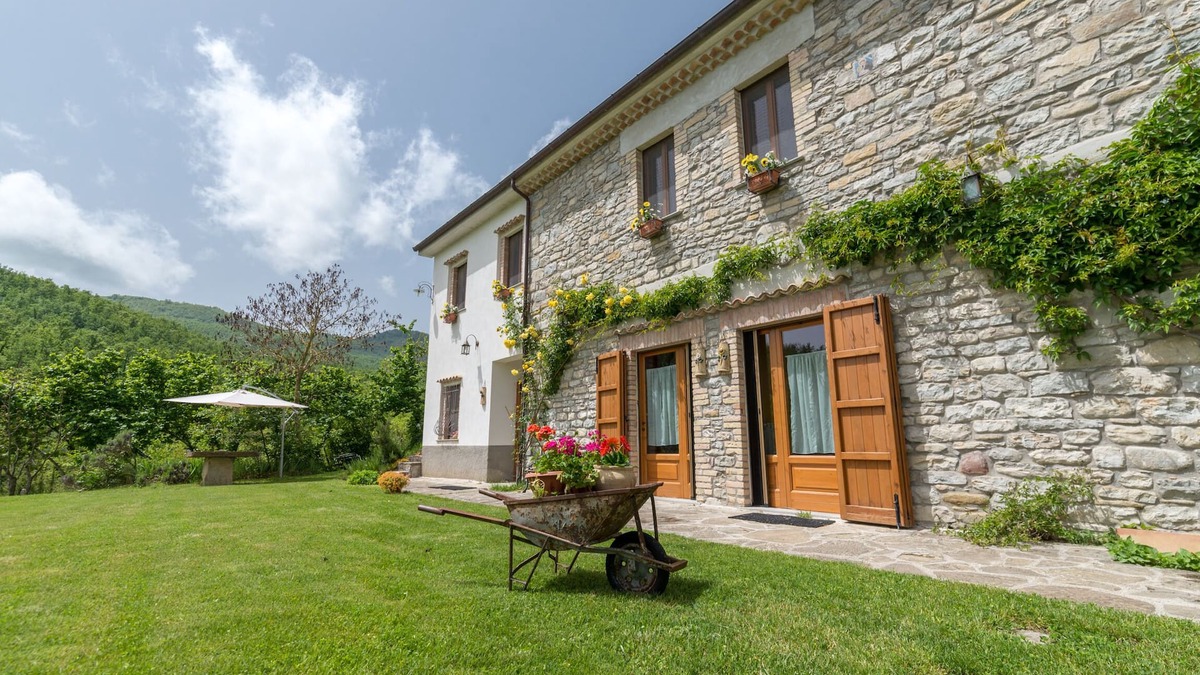 Agnone Bed & Breakfast | Masseria Acquasalsa Agnone Masseria in stone Apartment Rosa