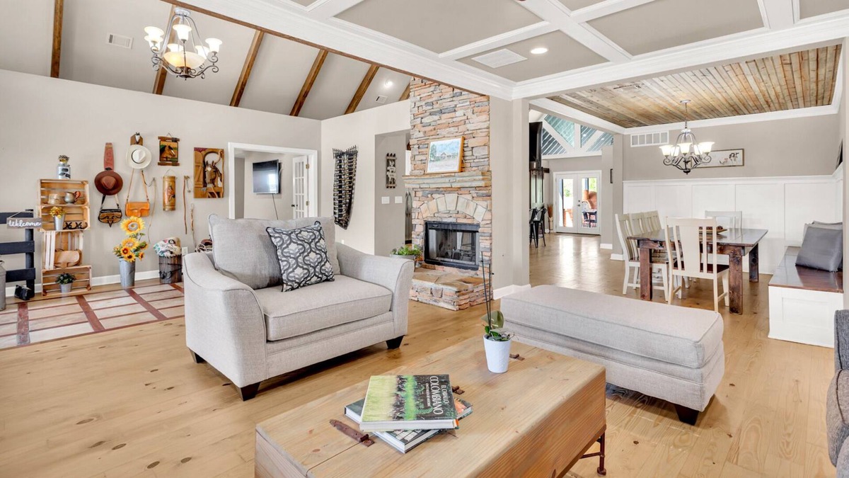Dacula Other | Massive Farmhouse/Banquet Hall/Gm Rm/Pool/Slps 16+