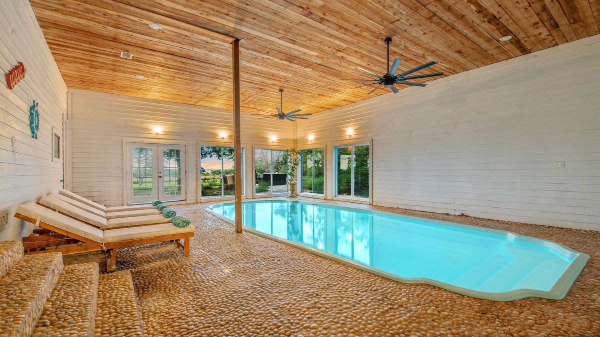 Bryan House | Massive House with Indoor Heated Pool. Located In Bryan TX.