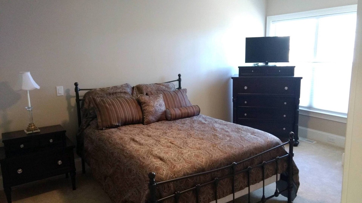 Langley House | Masters Golf Tournament week rental on Mt. Vintage Golf Course