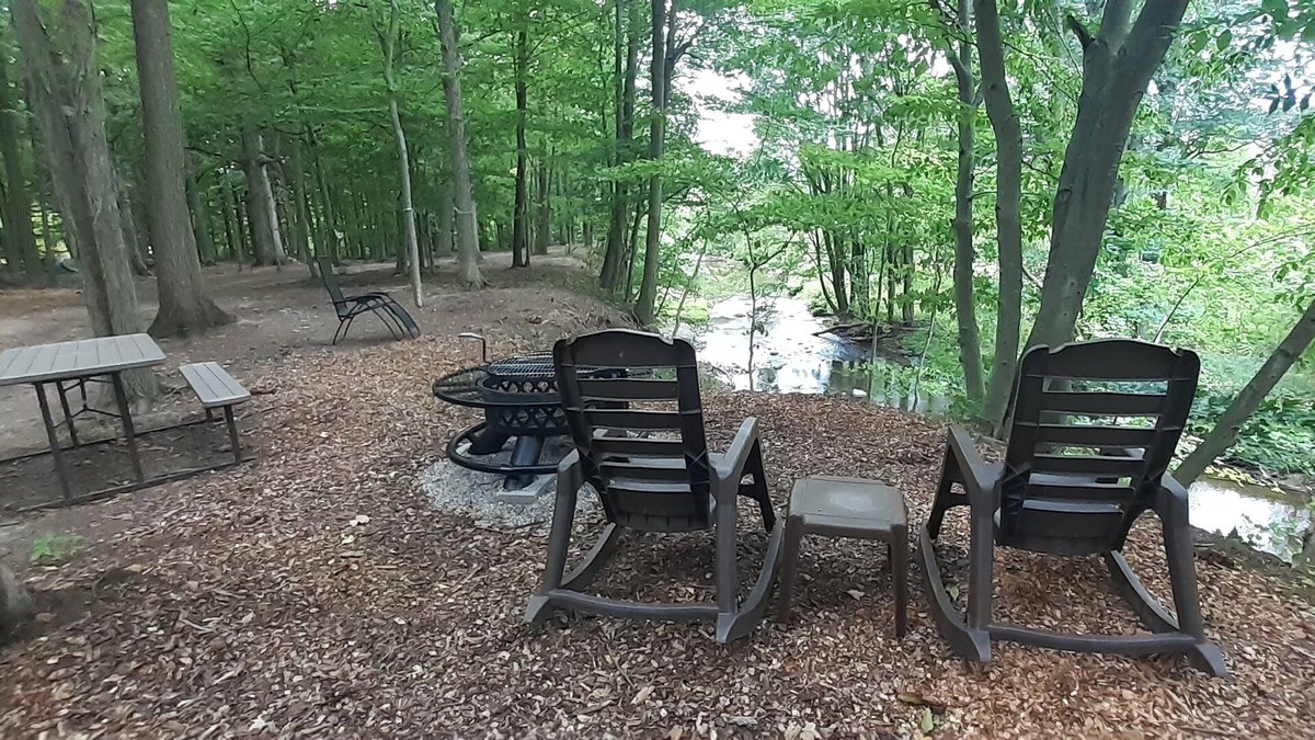Allenton Cabin | Masters Rustic Retreat