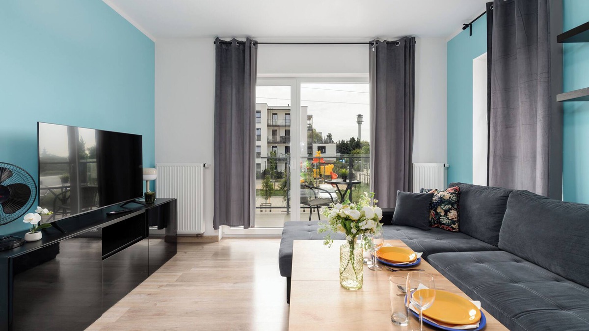 Stare Miasto District Apartment | Mateckiego Apartment by Renters