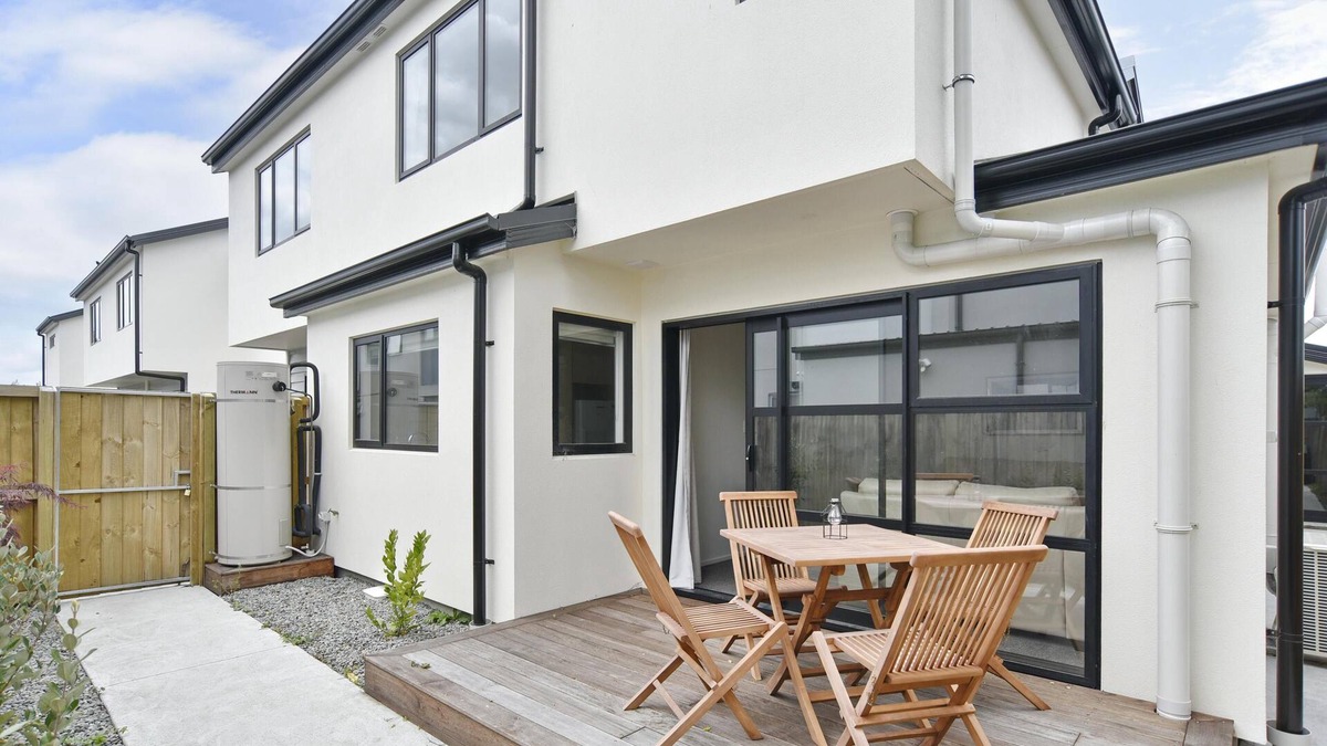 Riccarton House | Matipo St - Matipo - Spacious stylish home