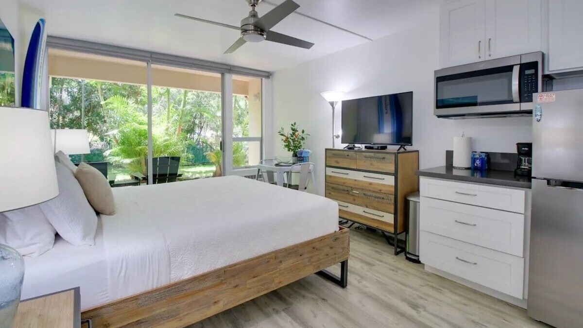 Kihei Apartment | Maui Banyan F-103A Stunning Studio With AC