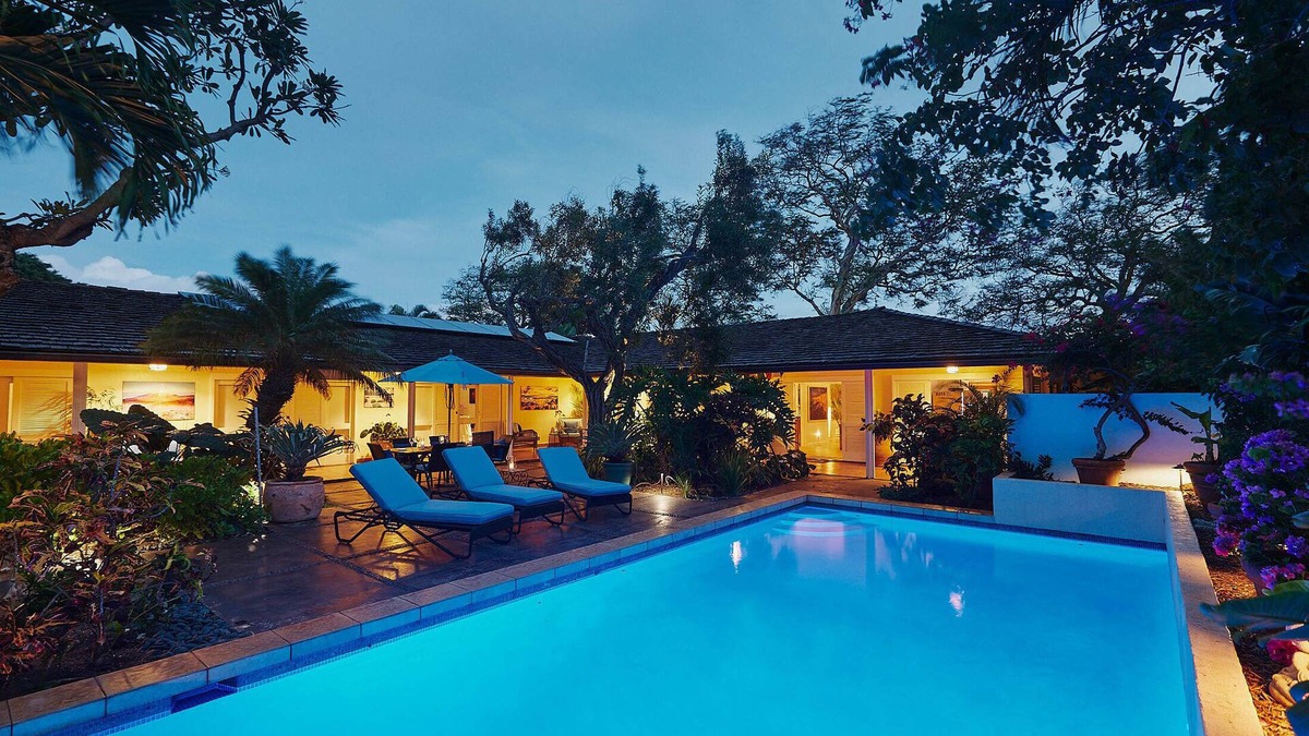 Spreckelsville House | Maui North Shore Villa: Private Pool, Courtyard & Steps to Baby Beach