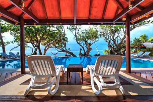 Tagaqe Resort | Maui Palms