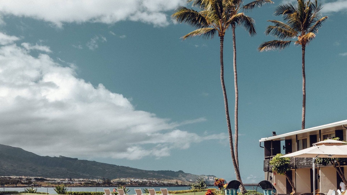 Kahului Hotel | Maui Seaside Hotel