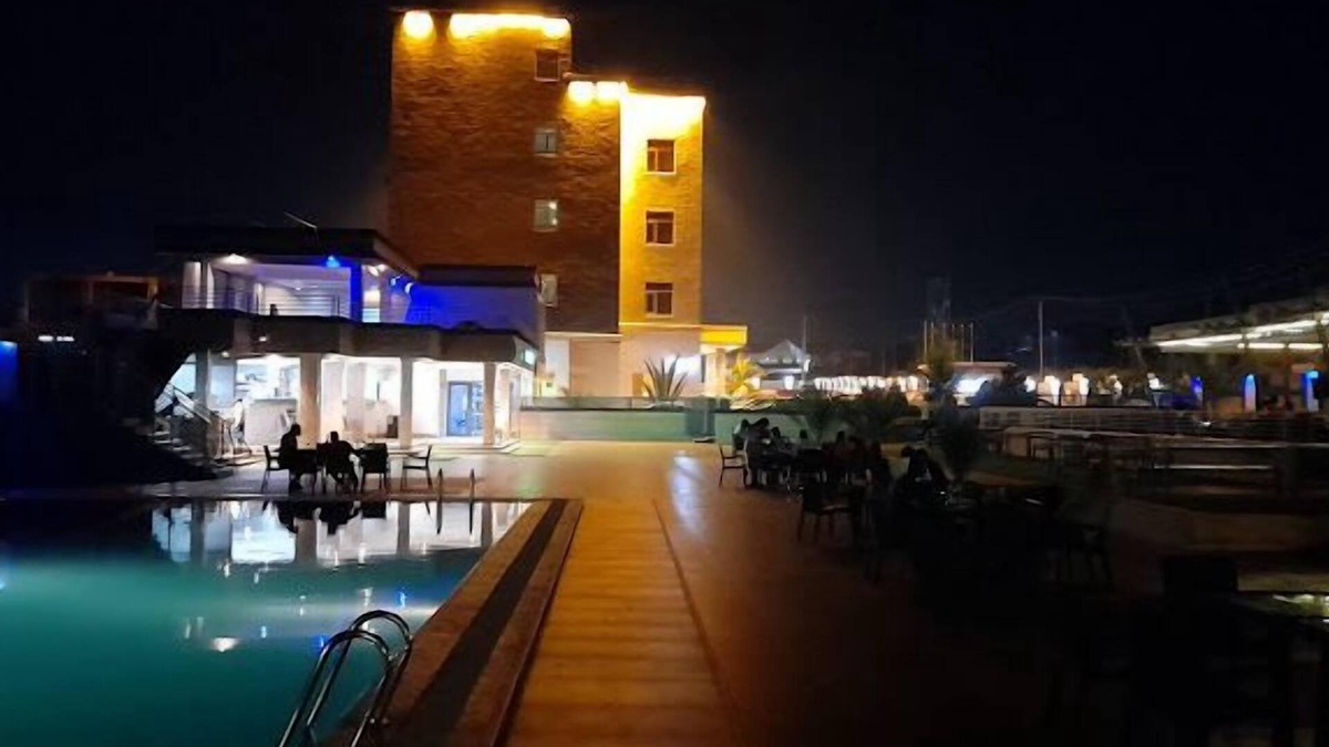 Awka Hotel | Maxbe Continental Hotel