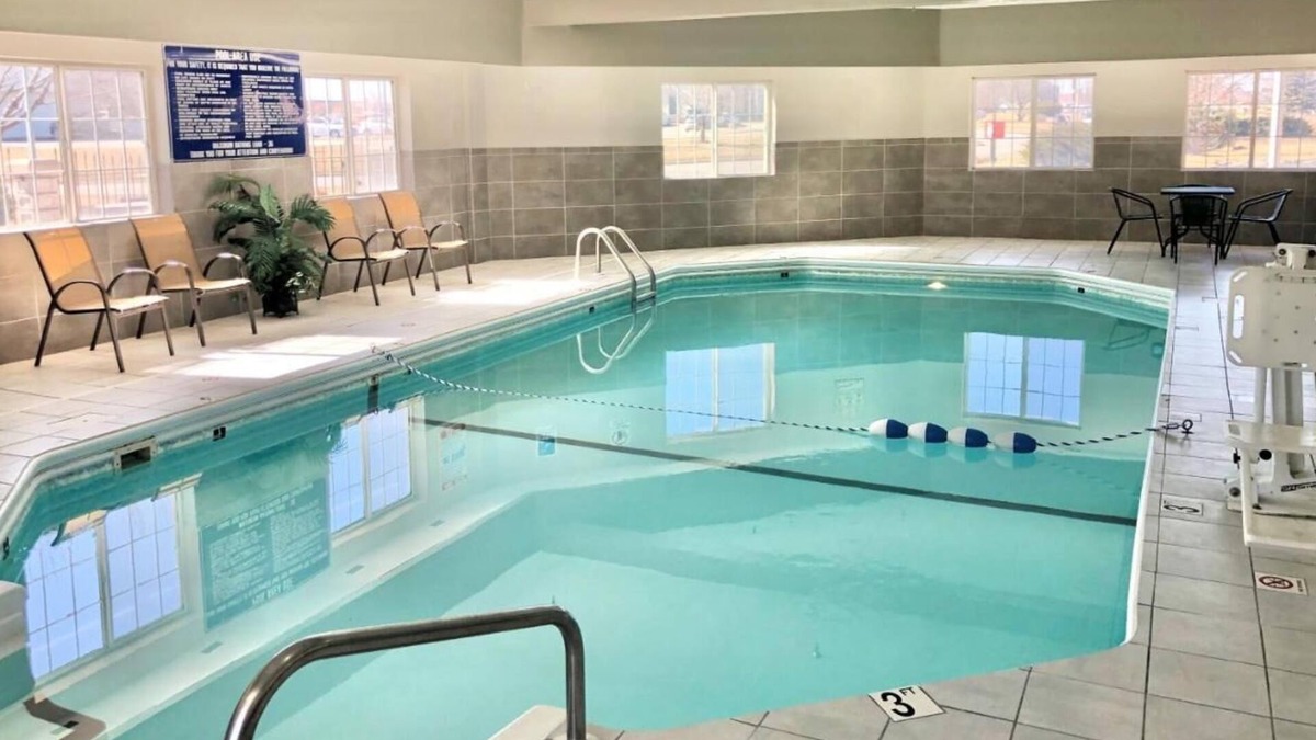 Council Bluffs Hotel | Maximum Comfort and Convenience! Free Parking, Pet-friendly, Indoor Pool!