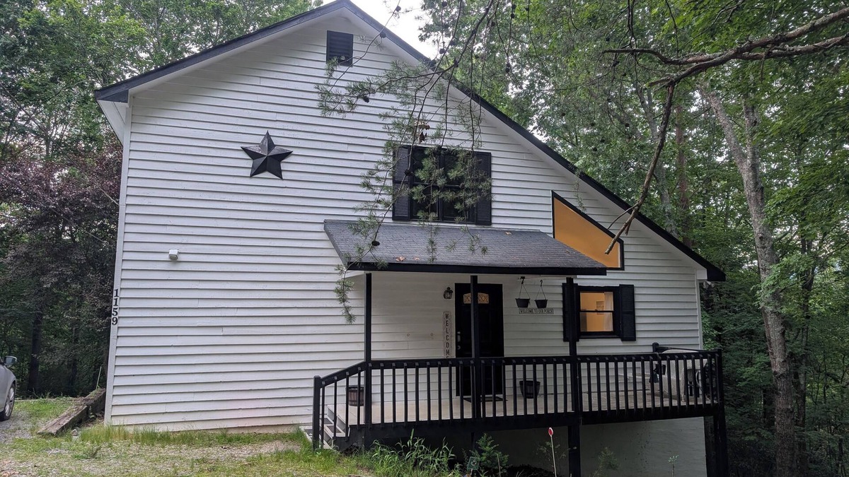 Ellijay Villa | May the Course Be With You