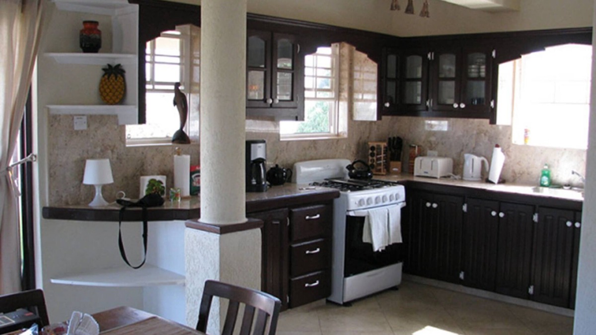 Welches Villa | Maya's Bajan Villas - Unit B