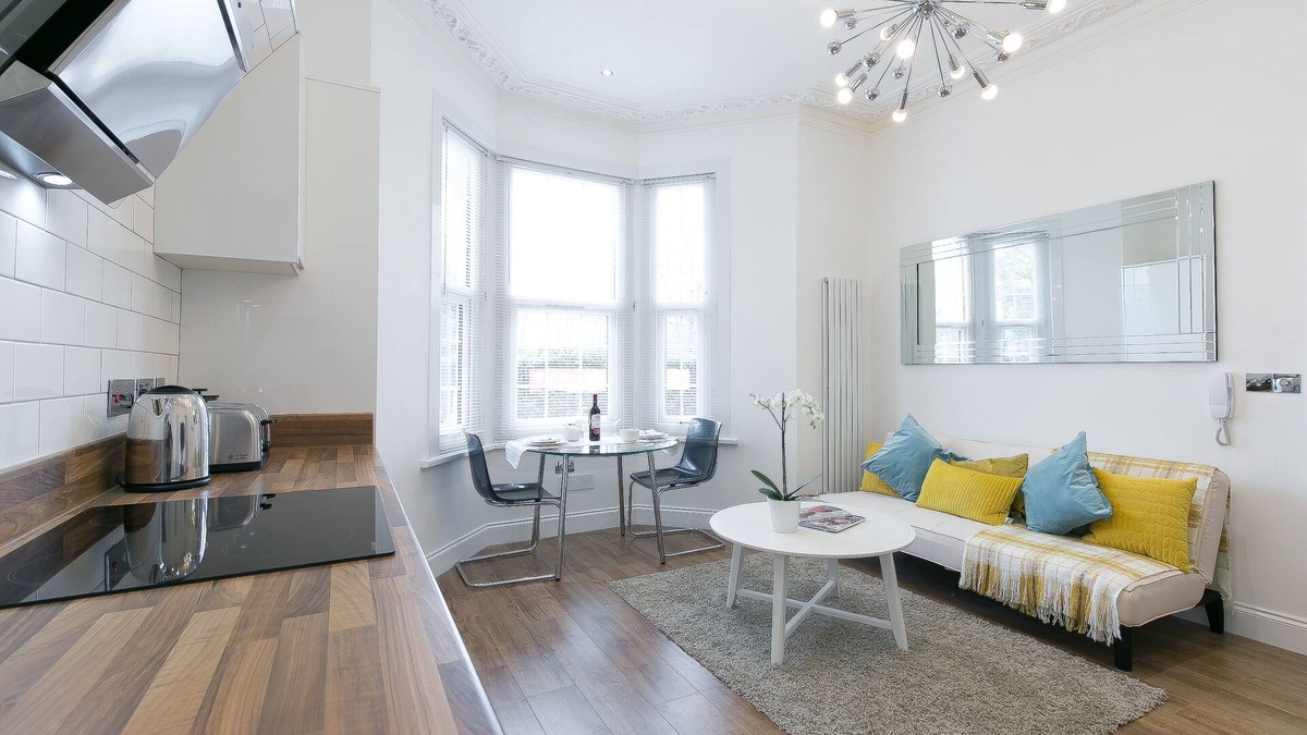 West Ham Apartment | Maycourt Property Gem