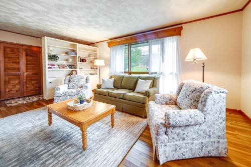 Mayville House | Mayville Vacation Rental - Walk to Chautauqua Lake