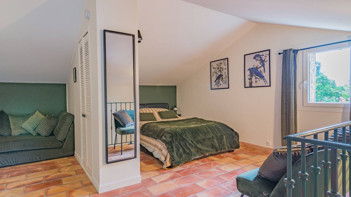 Piolenc Cottage | Mazet Magnan - Rustic Luxury in Provence