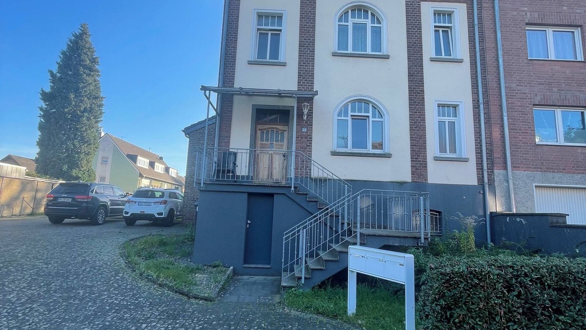 Rhein-Erft-Kreis District House | MBRS - Möblierte Wohnungen in bester Lage von Hürth