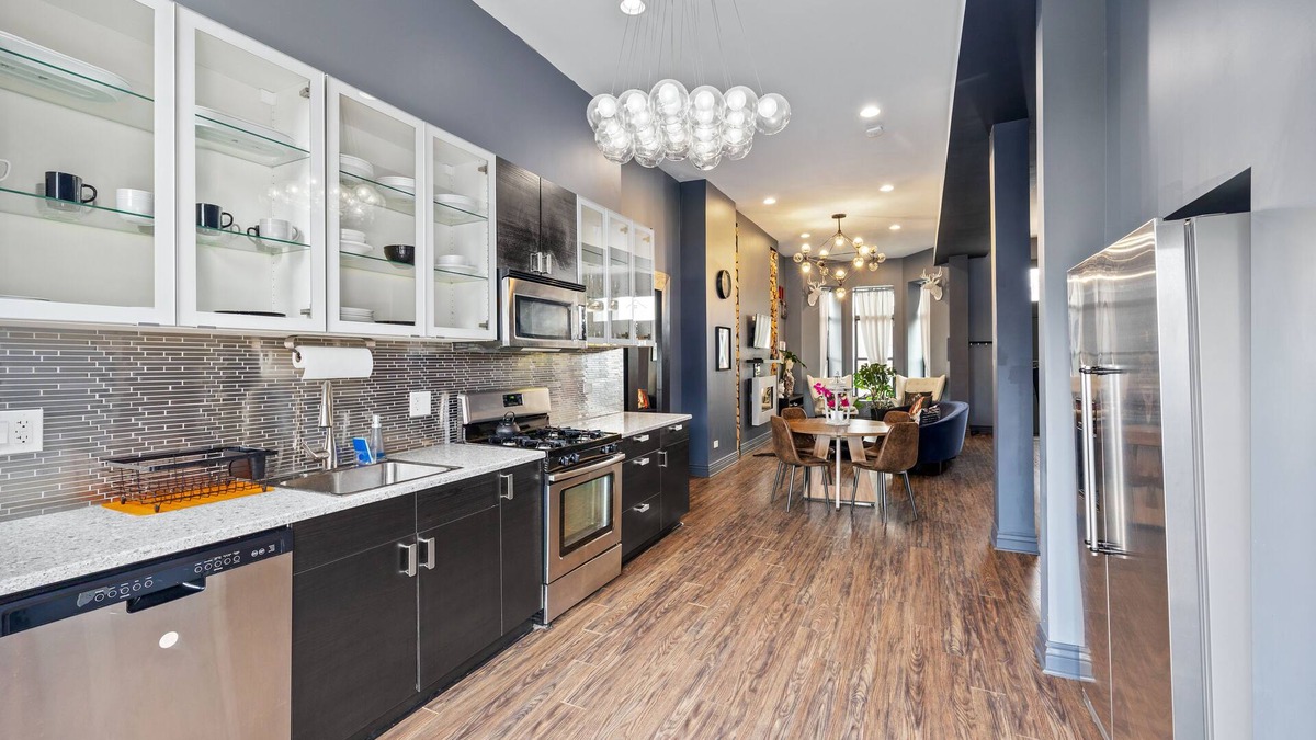 Bronzeville House | Mccormick Place Guest House