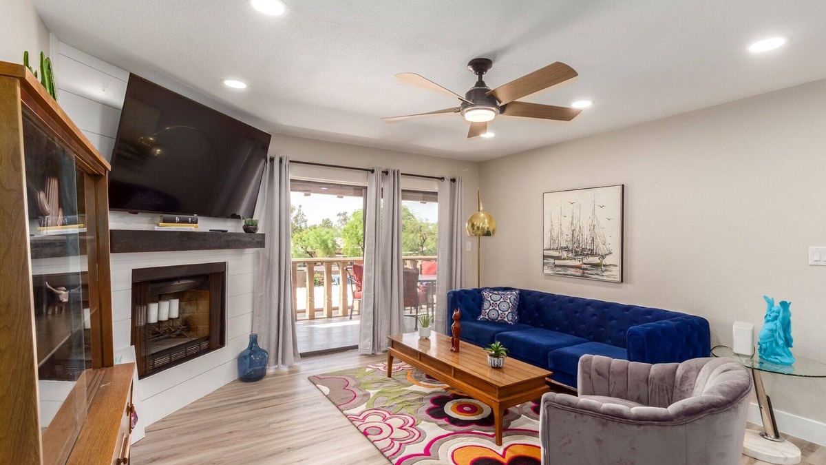Scottsdale Condo | McCormick Ranch Condo! Walk to Restaurants & Shops