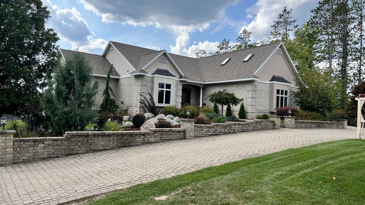 Herron House | McCullum Lake Wonder