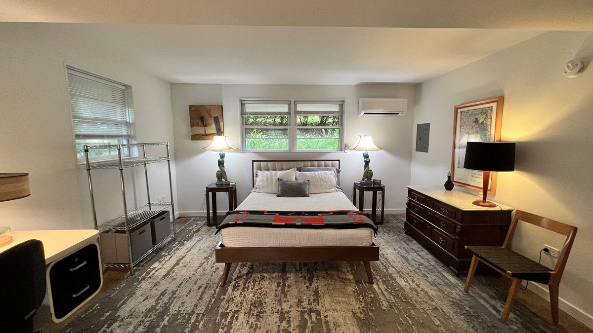 Batesville Apartment | McHill | Studio Apt Convenient to Downtown Cville