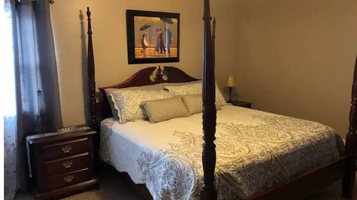 Bardstown House | McIntyre’s Country Getaway