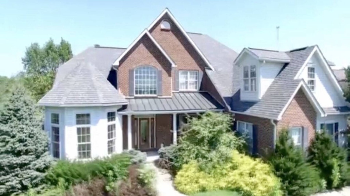 Buford House | McKeever Mansion-9,000 sq ft. Perfect for corporate, families, or special events