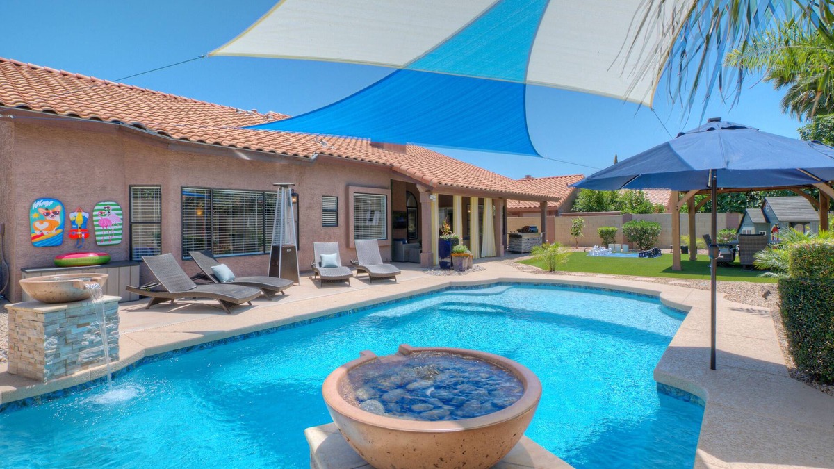 Arabian Views House | McLaren House - Scottsdale Golfers Dream