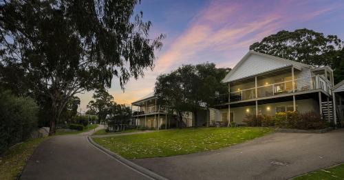 Metung Resort | McMillans of Metung Coastal Resort