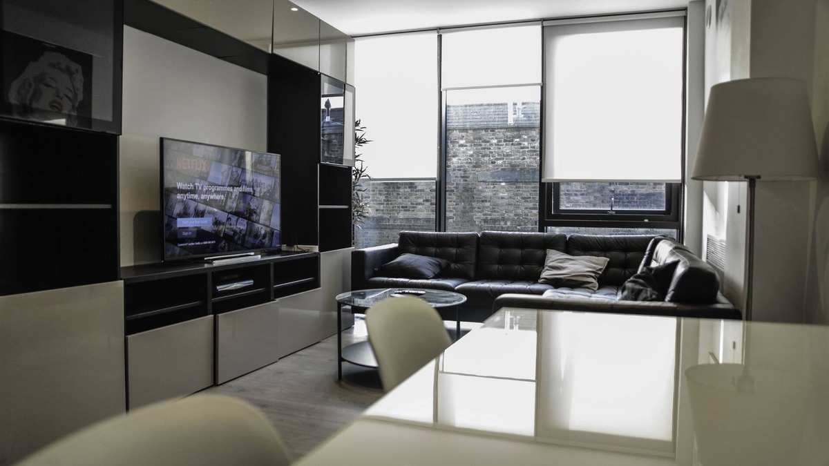 Stratford Apartment | MD Luxury Apartment