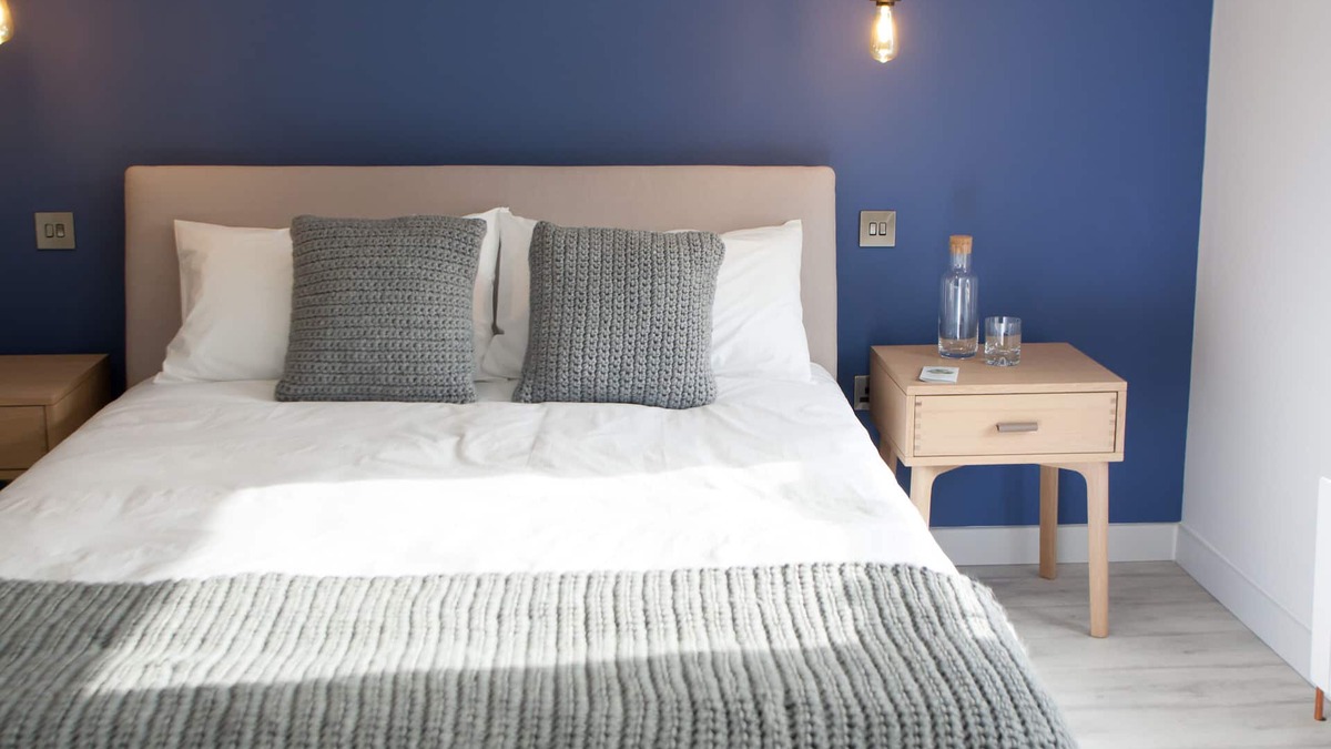 Trumpington House | Meadow Cottage, 10 minutes drive to Cambridge centre.