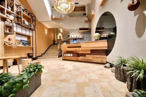 Jiaojiang Hotel | Meadow Lodge Hotel Taizhou
