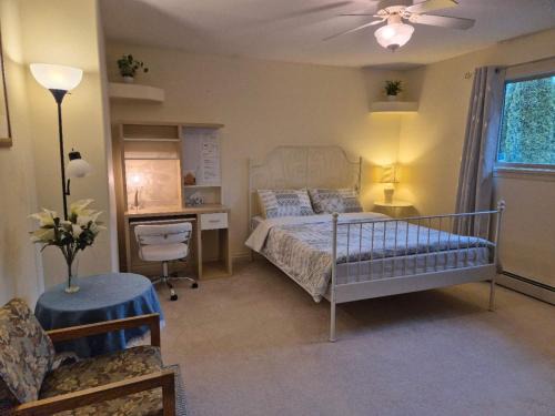 Maple Ridge House | Meadow Ridge Haven