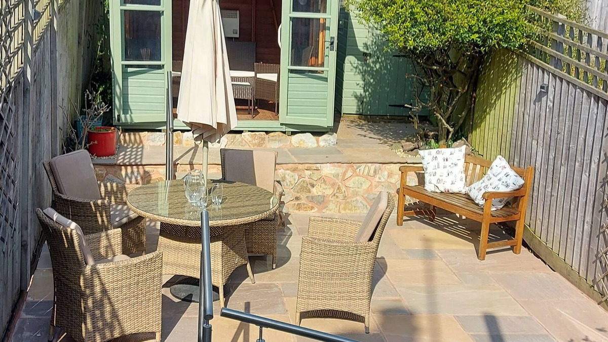 Lympstone Cottage | Meadow View Cottage