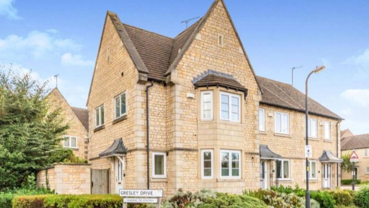 Stamford House | Meadow View House with private bathroom