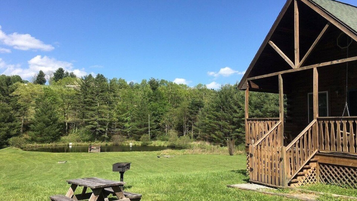 Laurel Springs Cabin | Meadow View-on Laurel Creek - Laurel Springs, NC