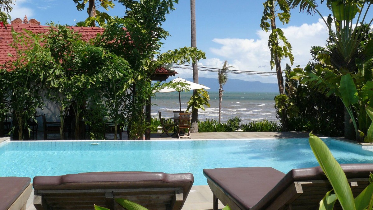 Krong Kaeb Hotel | Mealea Resort