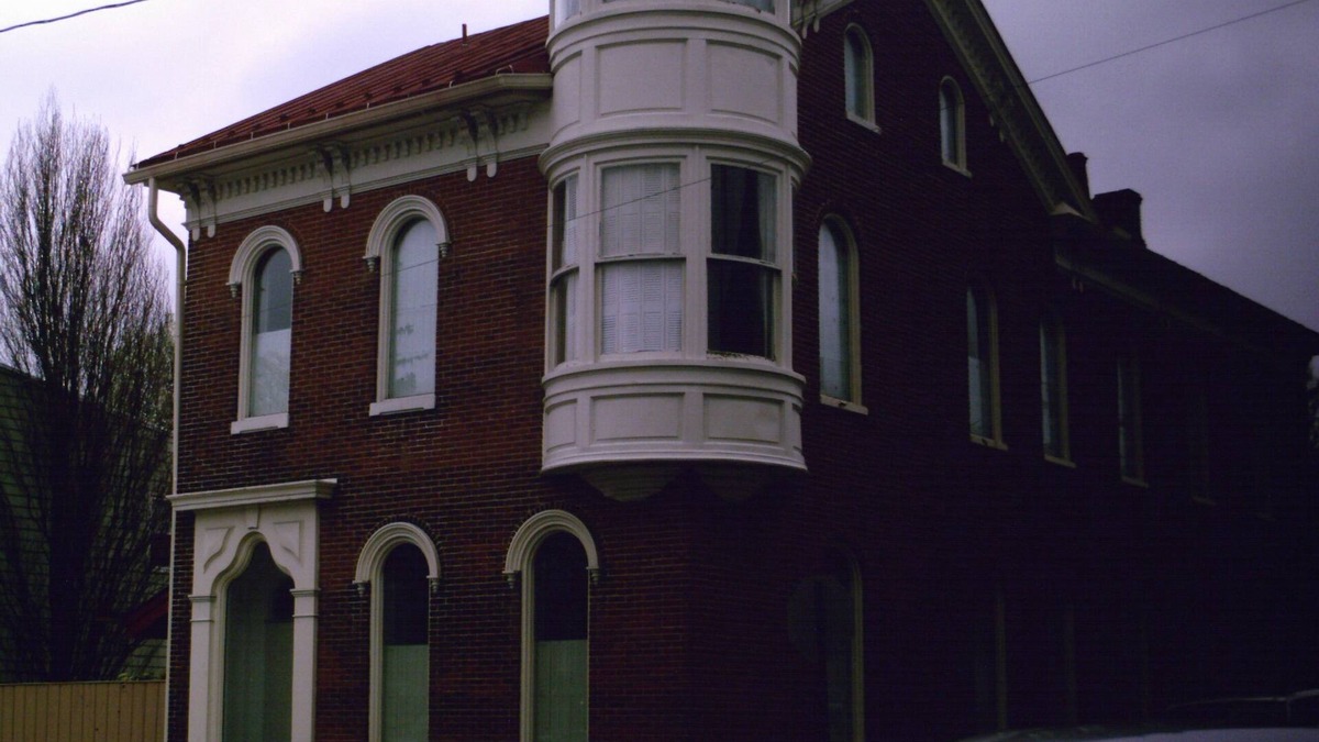 Mechanicsburg Apartment | Mechanicsburg Wow Studio w Kitchenette/Private Entrance - For 1-2 Guests.