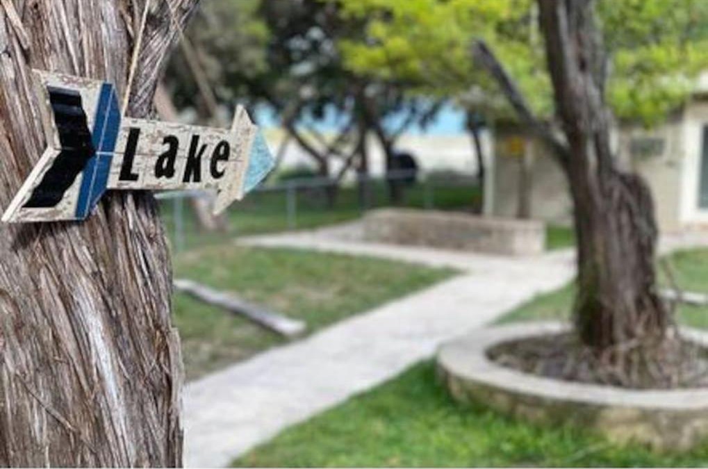 Lakehills House | Medina Lakefront Hideaway