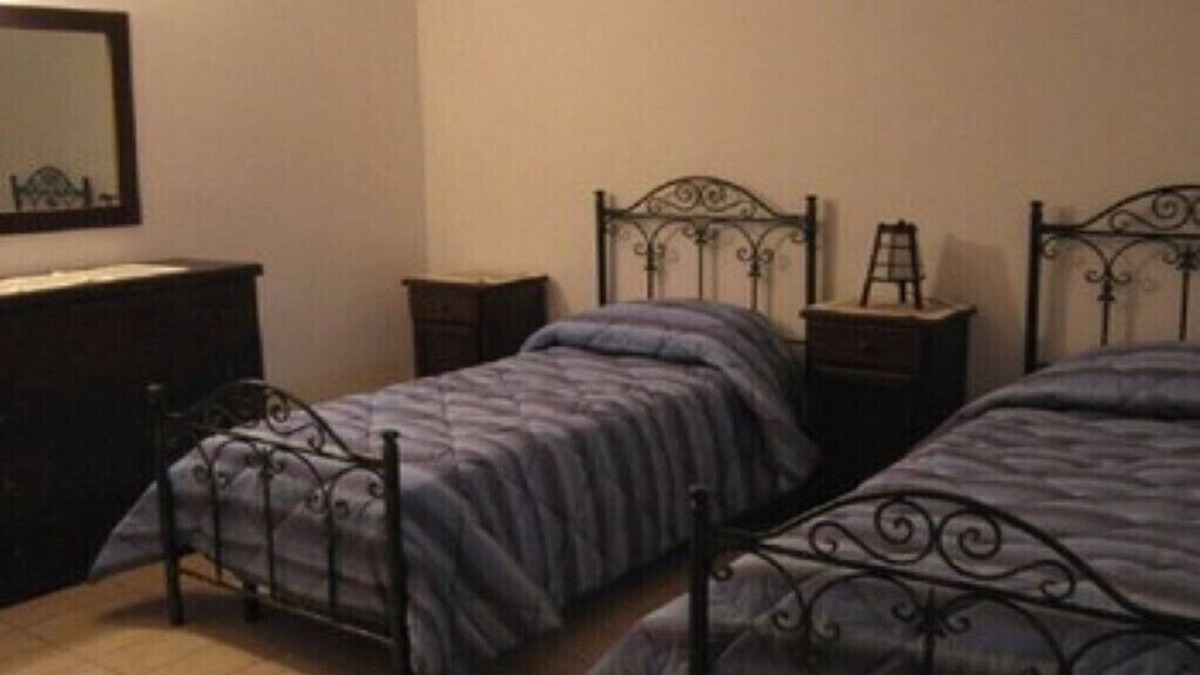 Oria Apartment | Medio 2 apartment in complex with ample parking 15min from the sea