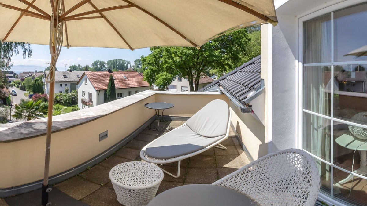 Kressbronn Apartment | Mediterranean apartment No: 5 only 2 minutes to the beach
