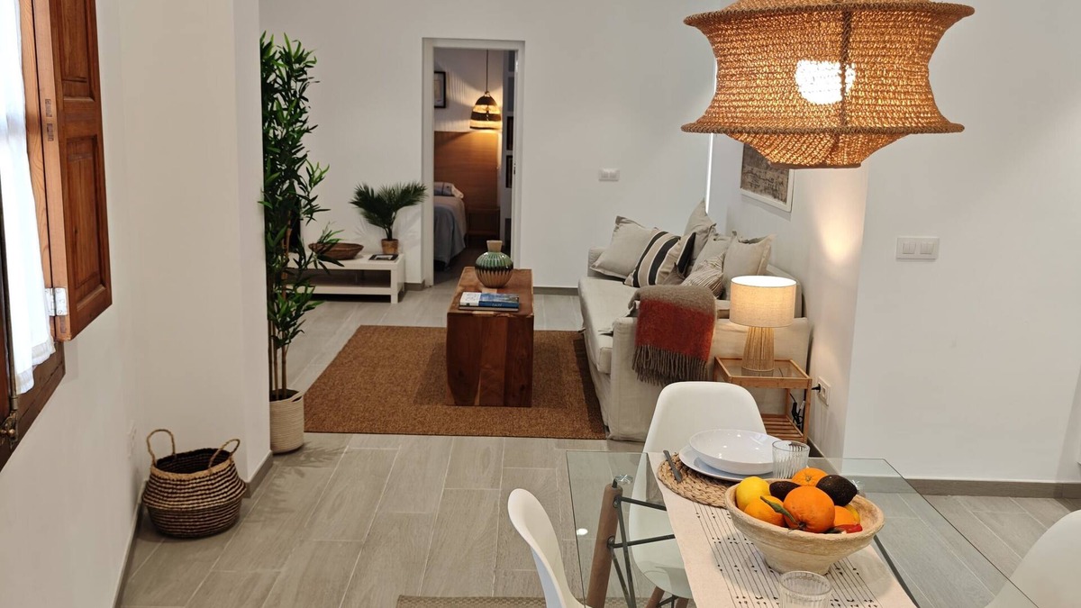 El Terreno Apartment | Mediterranean home