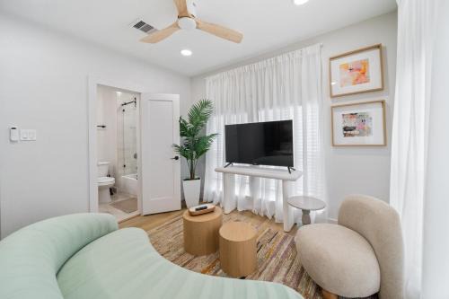 Greater East End Apartment | Mediterranean Villa #6 at East Downtown