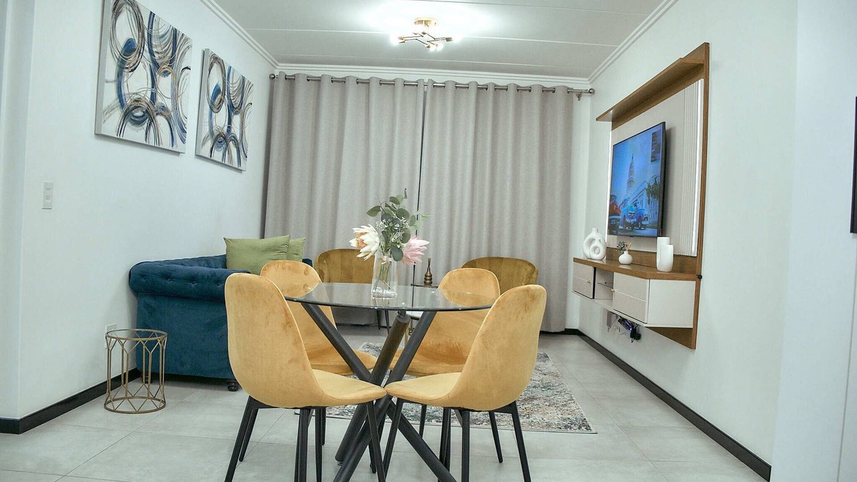 Greater Johannesburg Metropolitan Area Apartment | Medon Luxury Suites with power back up