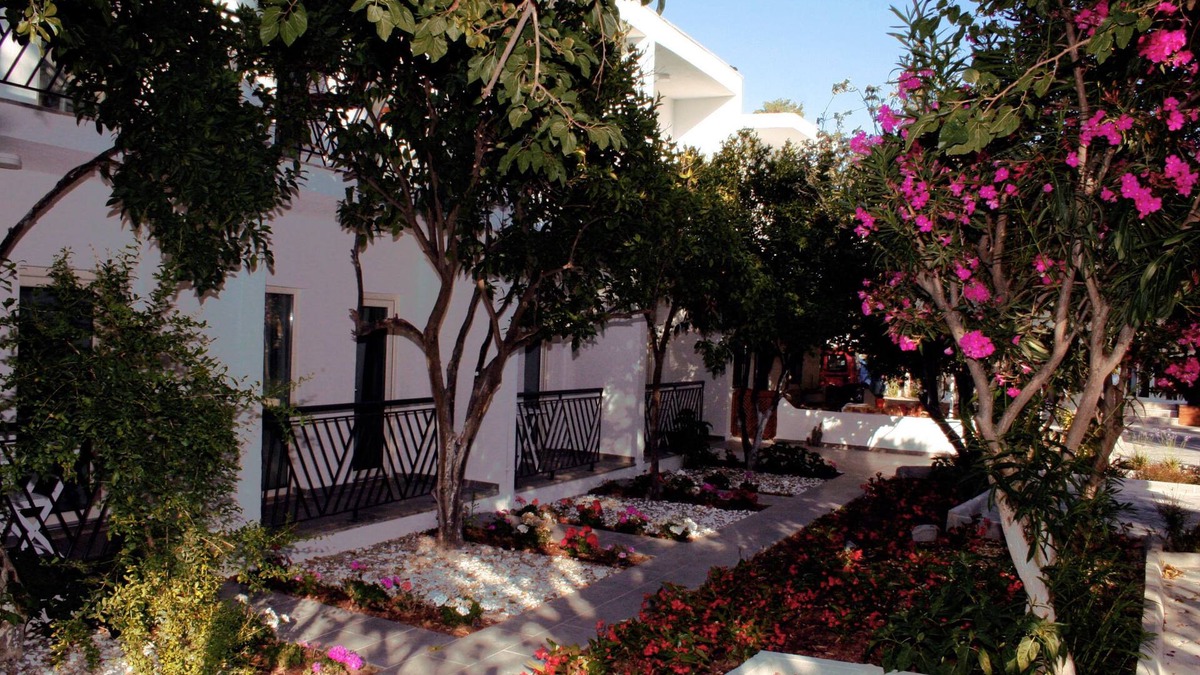 Ortakent Hotel | Meggs Bodrum Beach Hotel