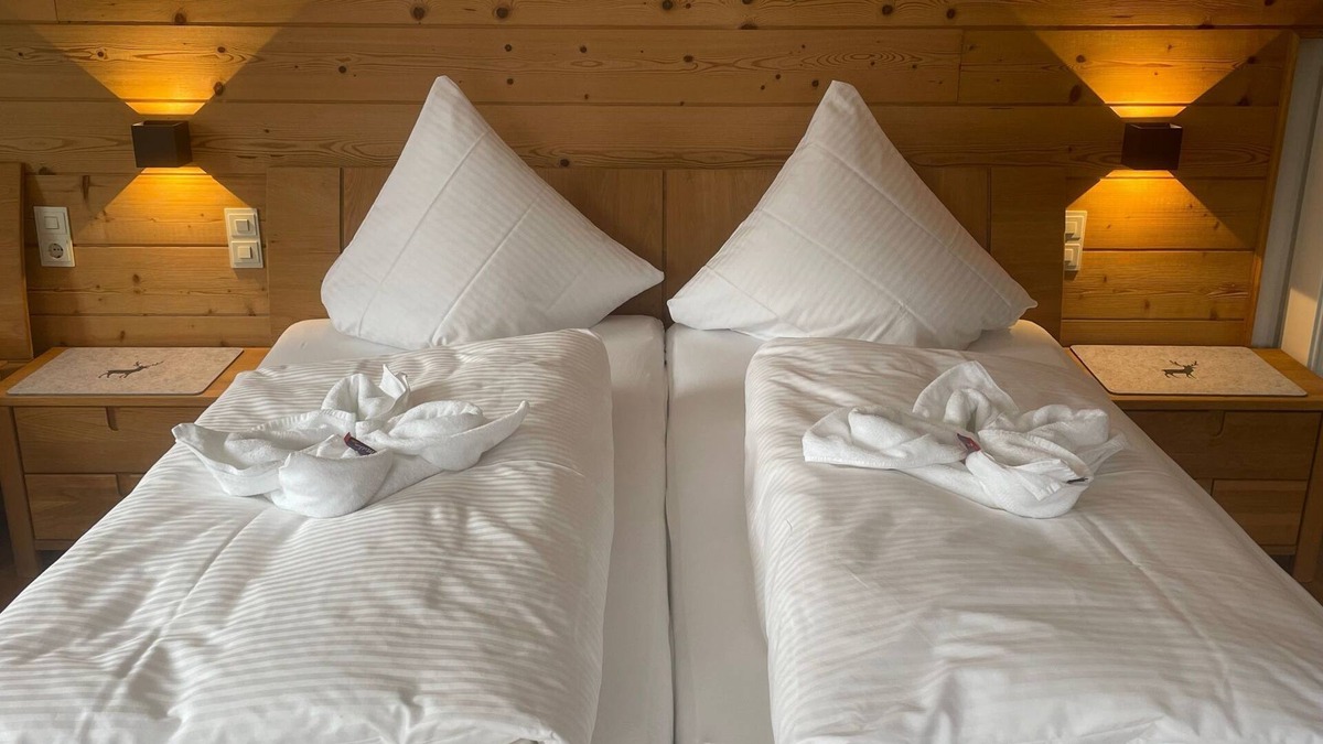 Schattwald Apartment | Mehrbettzimmer - Gästehaus Holl