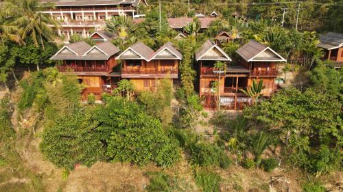 Pakbeng Hotel | Mekong Riverside Lodge